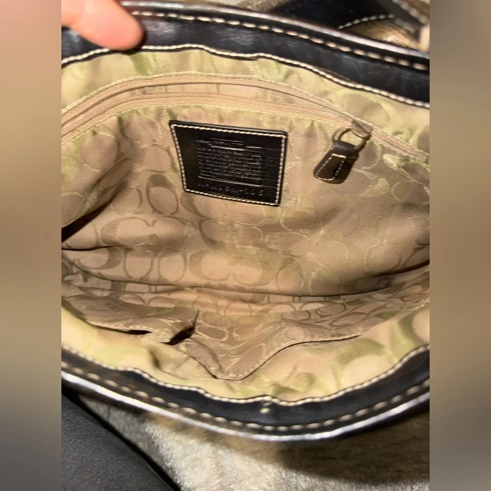 Coach Legacy Straw Hobo Shoulder Bag SOLD - Picture 6 of 7